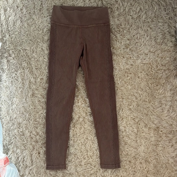 Beige/Tan Aerie Leggings - Picture 1 of 1